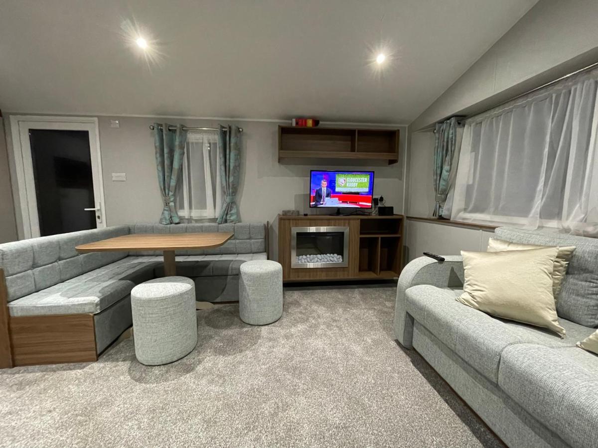 Tidal Caravan Minehead Exterior photo